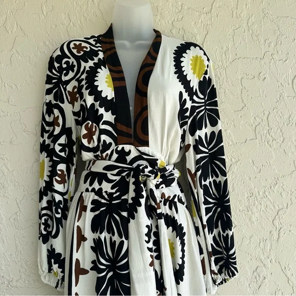 Zara Black, White, and Yellow Floral Maxi Dress or cover up - Picture 6 of 11